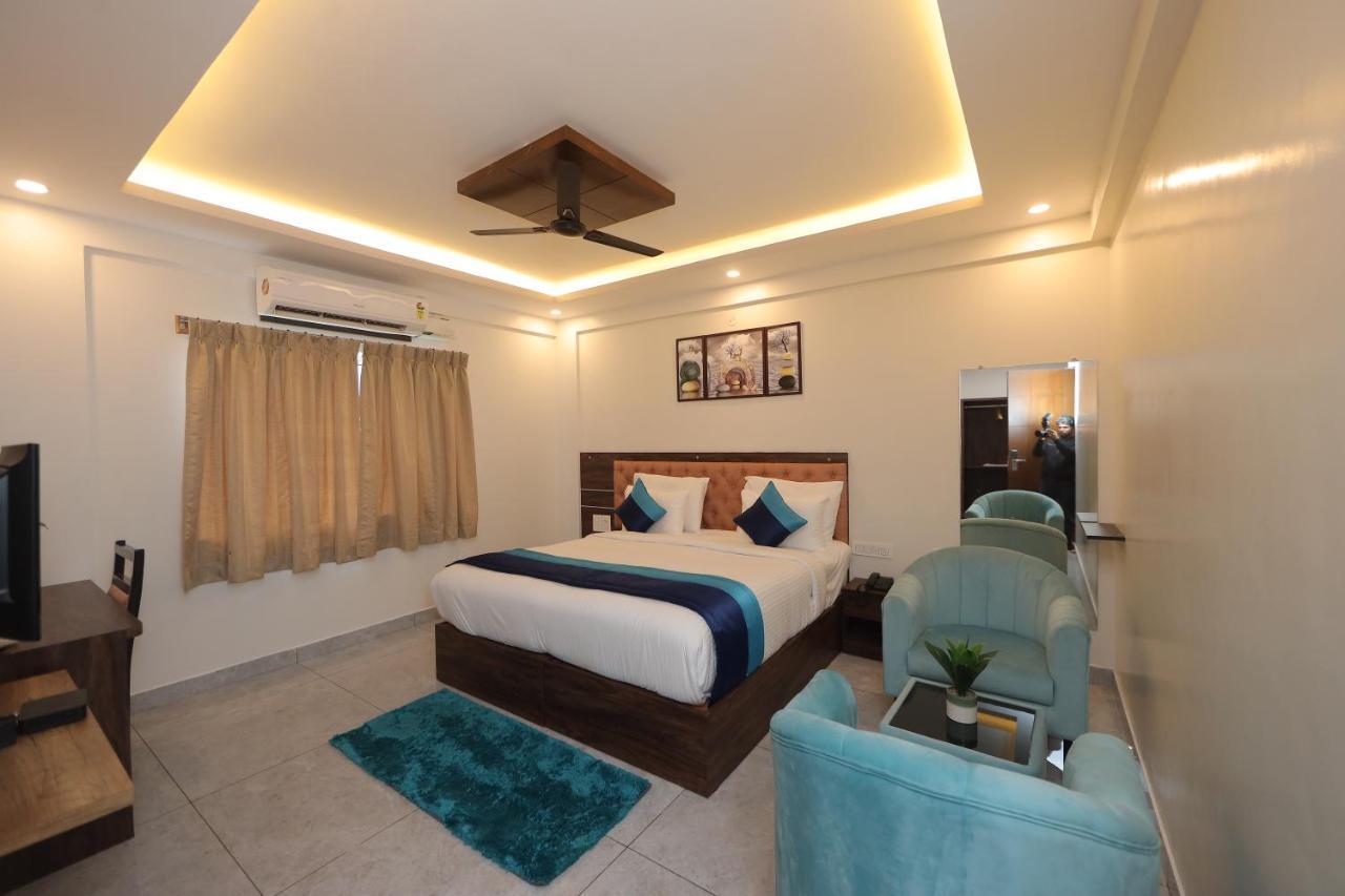 Vovo Hotels Yelahanka Luaran gambar