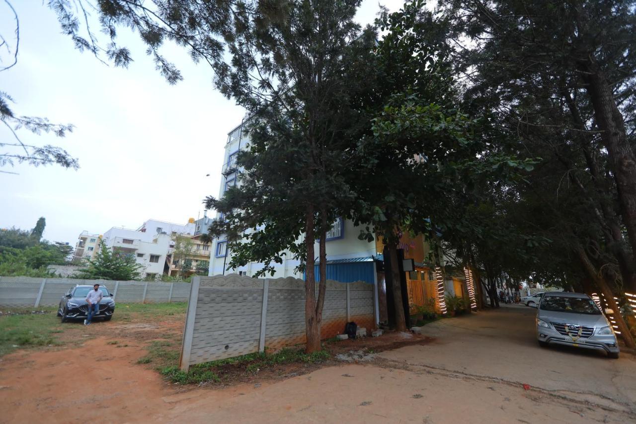 Vovo Hotels Yelahanka Luaran gambar
