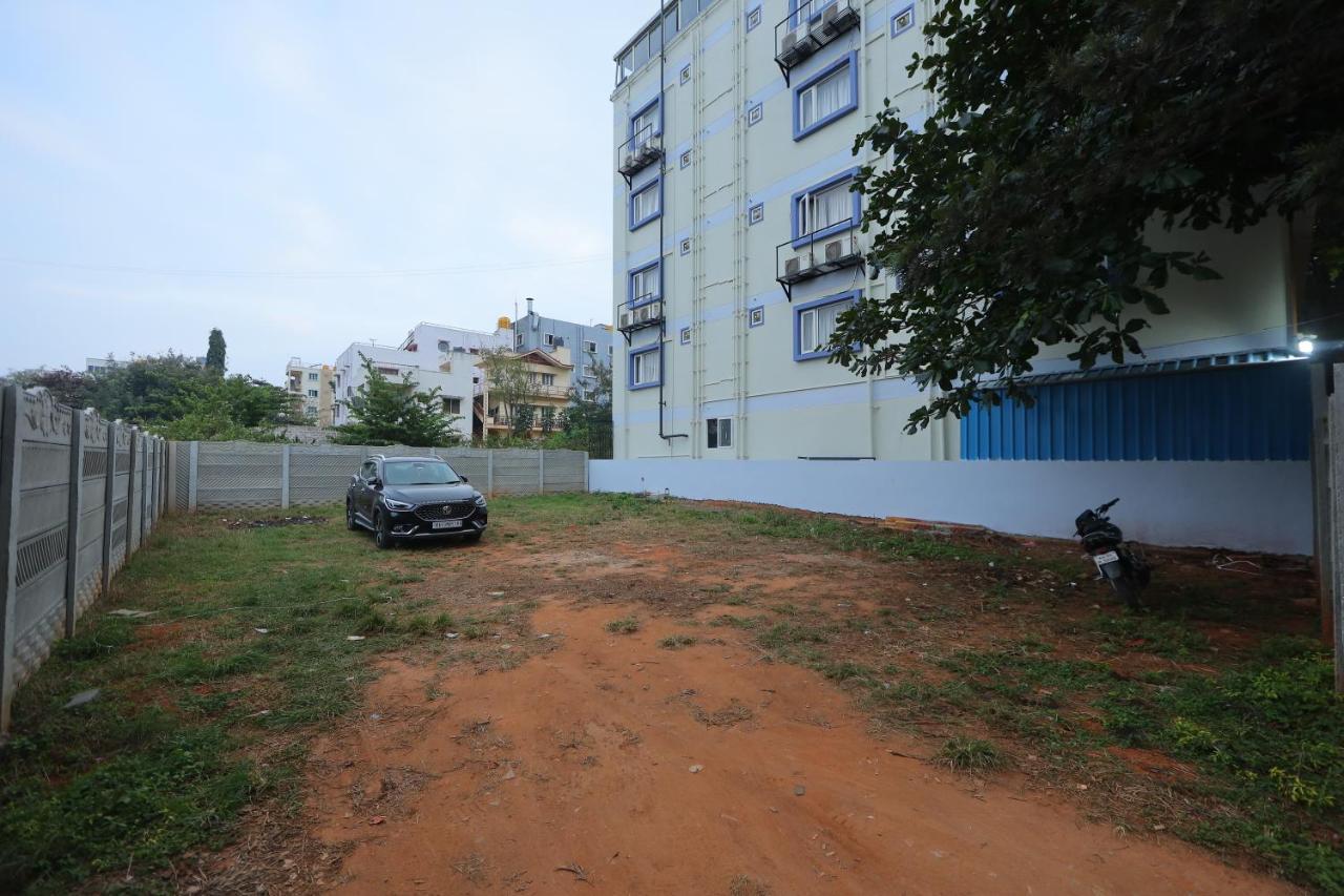 Vovo Hotels Yelahanka Luaran gambar