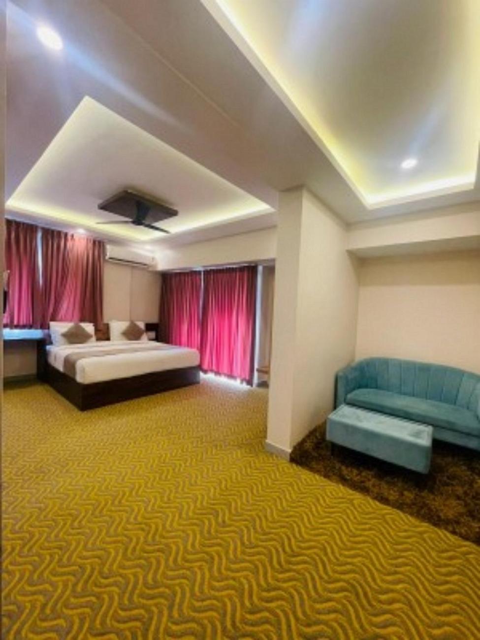 Vovo Hotels Yelahanka Luaran gambar