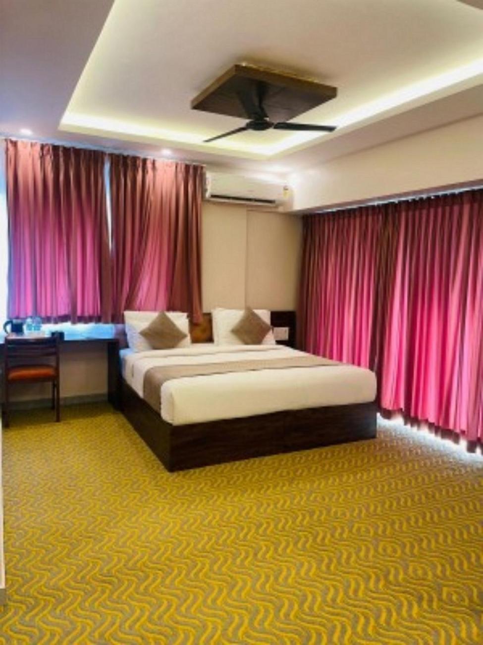 Vovo Hotels Yelahanka Luaran gambar