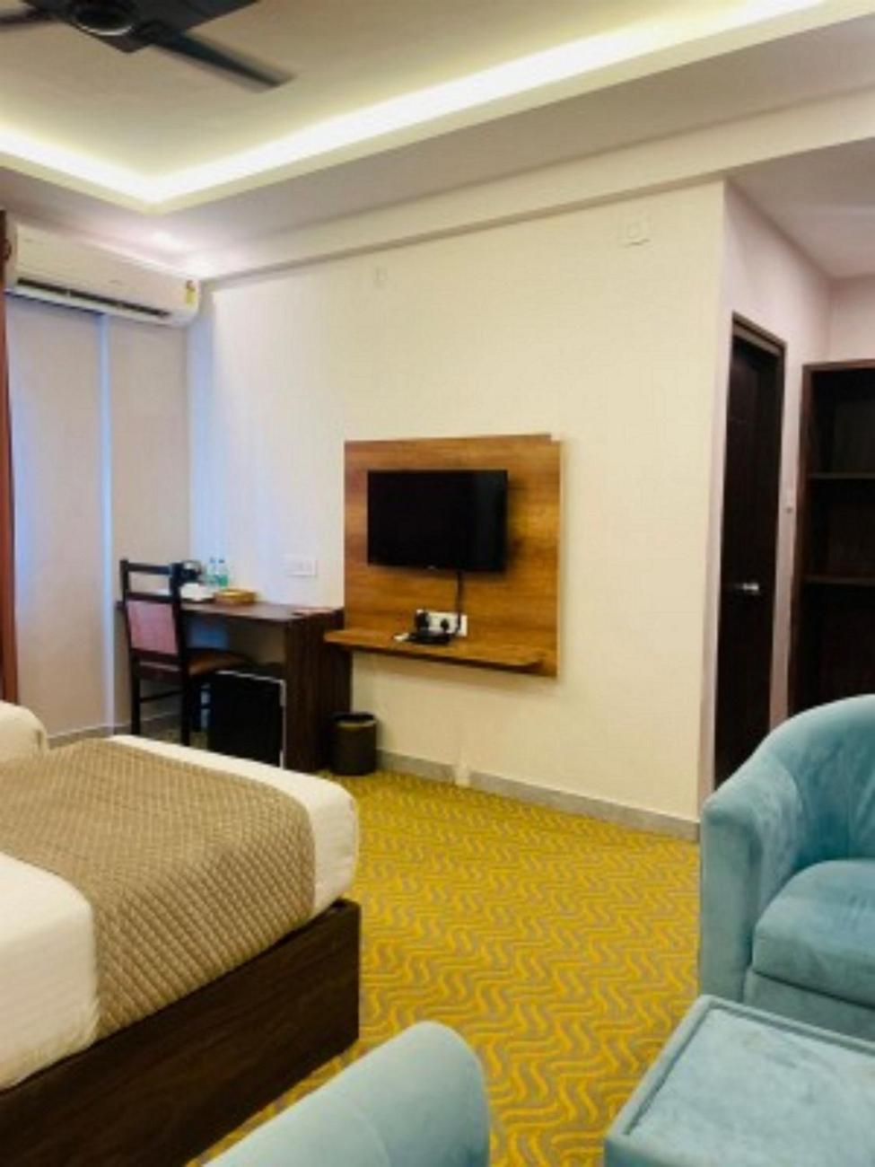 Vovo Hotels Yelahanka Luaran gambar