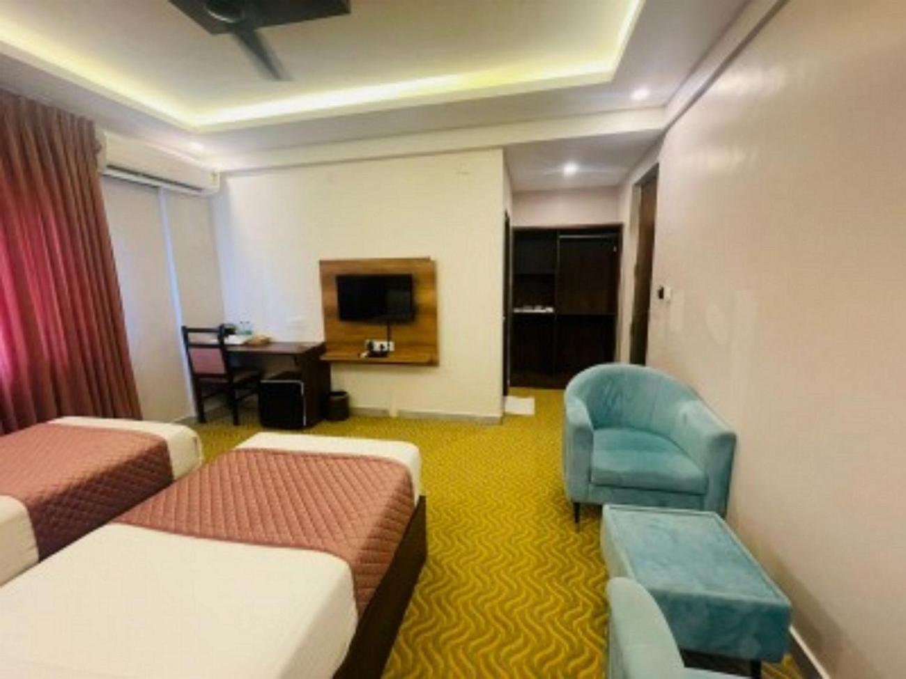 Vovo Hotels Yelahanka Luaran gambar