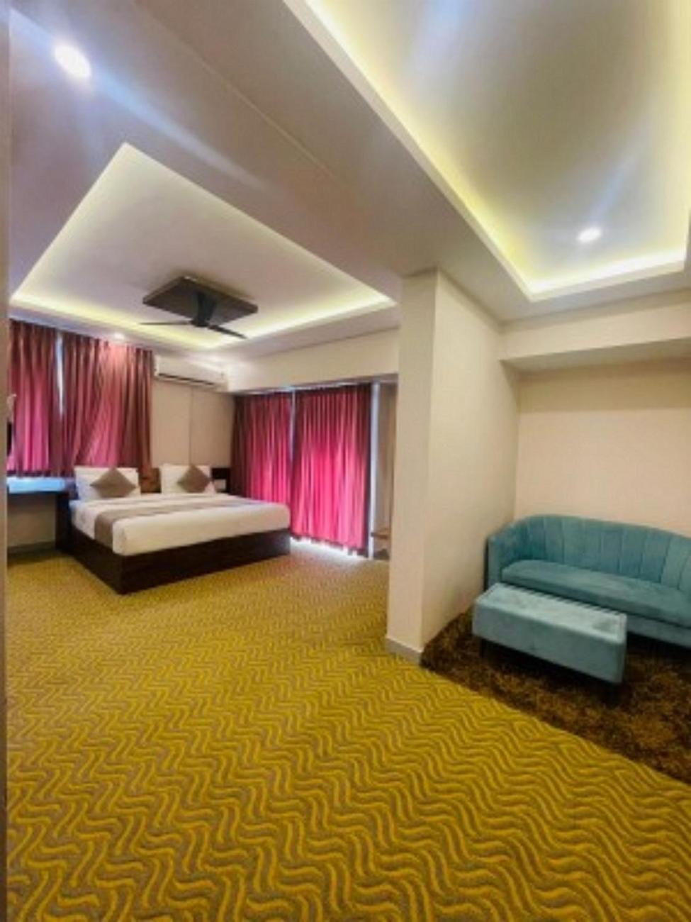 Vovo Hotels Yelahanka Luaran gambar