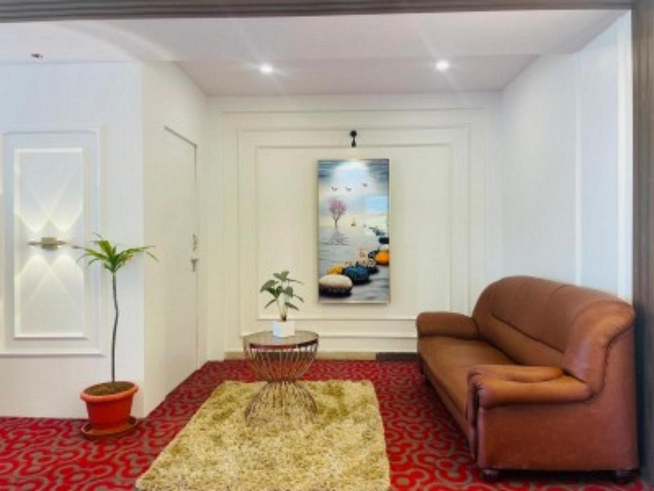 Vovo Hotels Yelahanka Luaran gambar