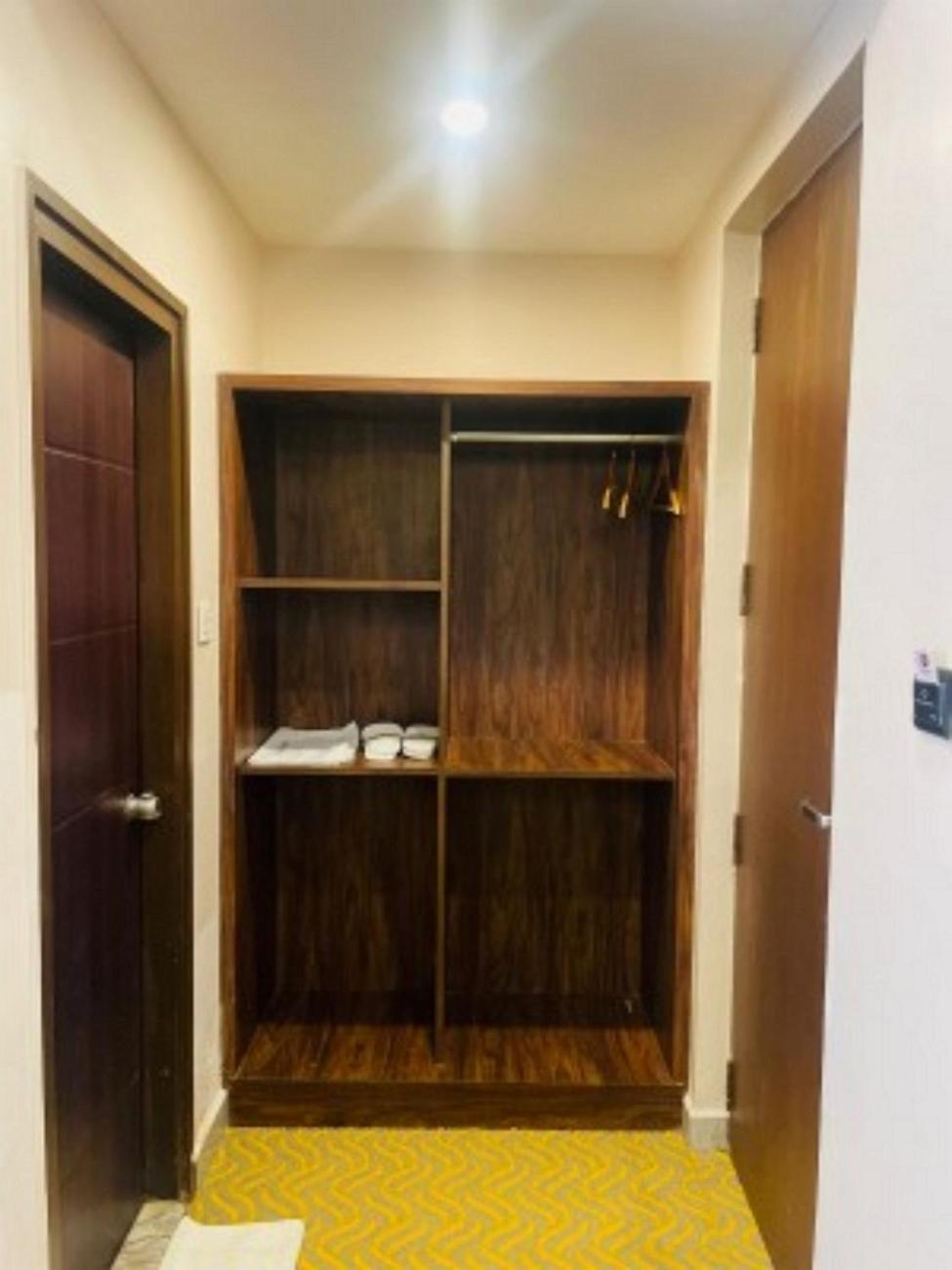 Vovo Hotels Yelahanka Luaran gambar