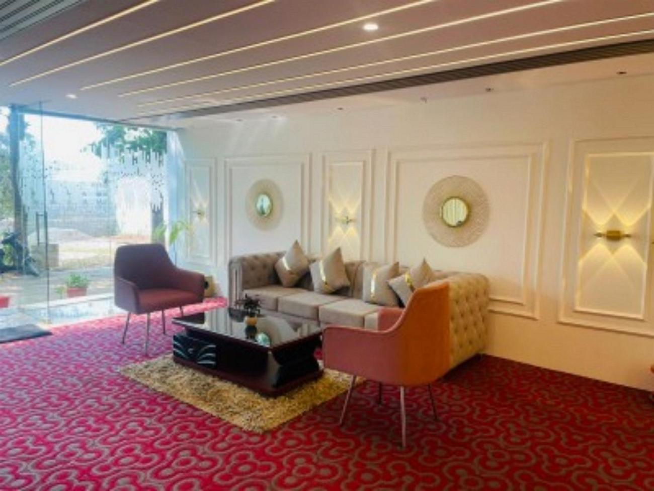 Vovo Hotels Yelahanka Luaran gambar